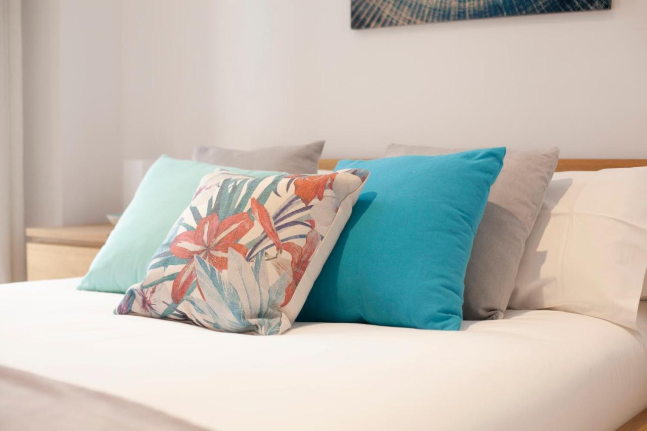 Alohamundi San Julian Apartment Севиля Екстериор снимка